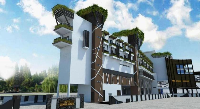 Hotel Grand Baron Taiping Exterior photo